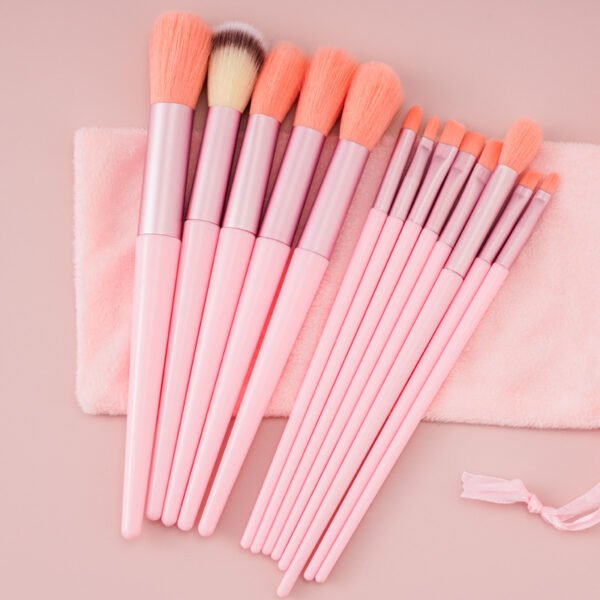 13-Piece Professional Makeup Brush Set - Image 4