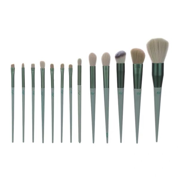 13-Piece Professional Makeup Brush Set - Image 8