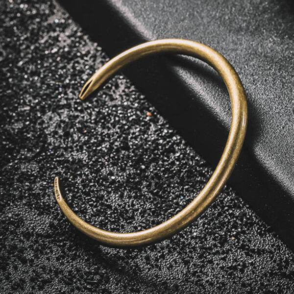 Titanium Steel Screwdriver Bracelet - Image 2